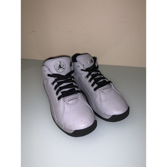 Nike Other - Air Jordan Mid Retro Basketball 845204-014 Size 7Y, Cool Gray